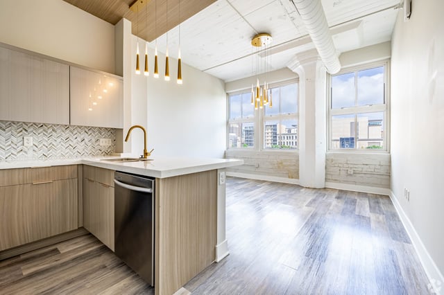 The Huffman Building — 72 Loft Apartments